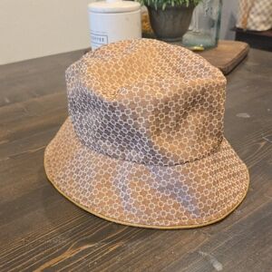 Nine West Tan and Cream Bucket Hat